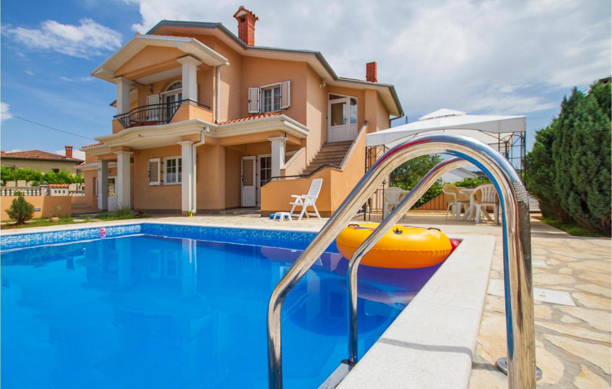 Gorgeous Home In Labin With Outdoor Swimming Pool Exteriör bild